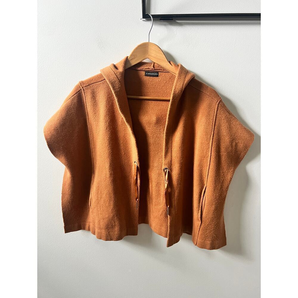 Anthropologie cape women's measurements in photos